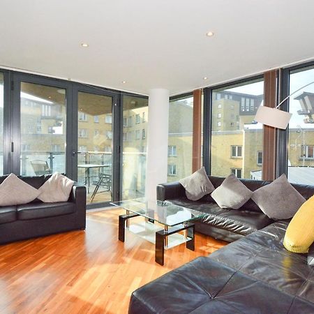 Apartment Wharf - Canary South London Eksteriør bilde