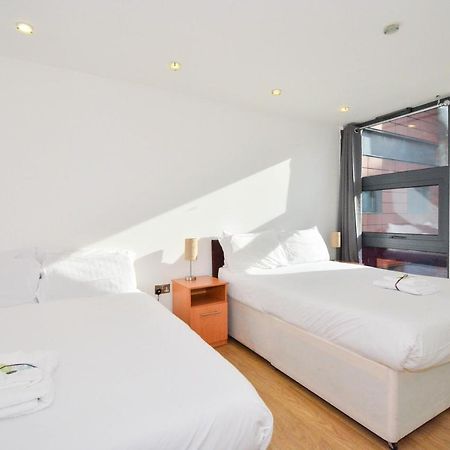 Apartment Wharf - Canary South London Eksteriør bilde